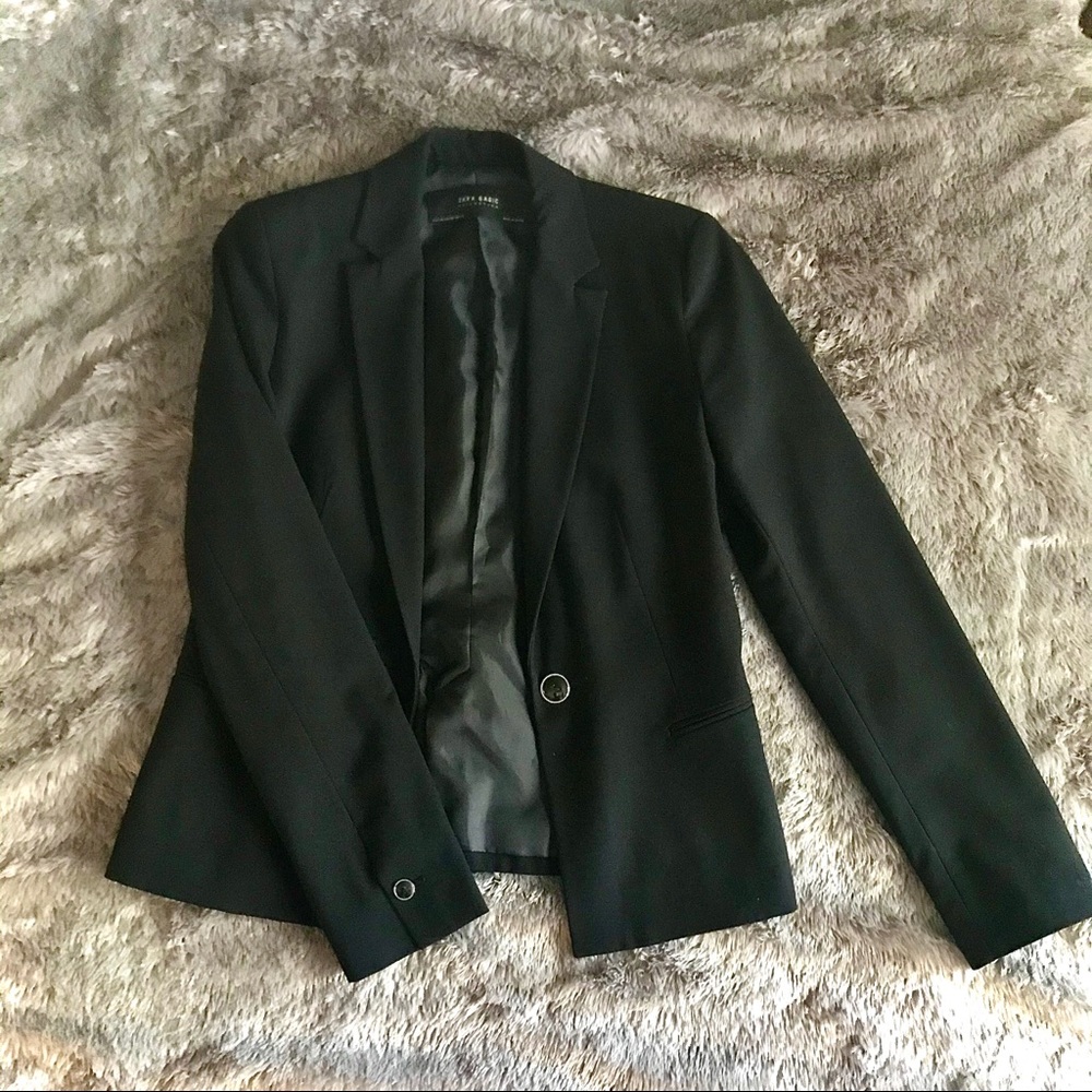 SOLD ** 🔌 ZARA Blazer 🔌